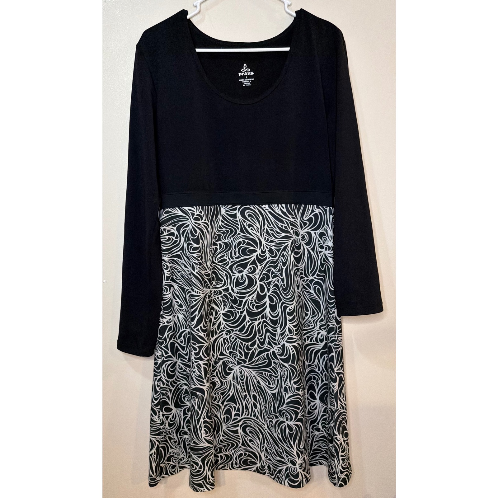 Prana Black Lagoon Kaley Long Sleeve Dress Black White Active Travel Women Large